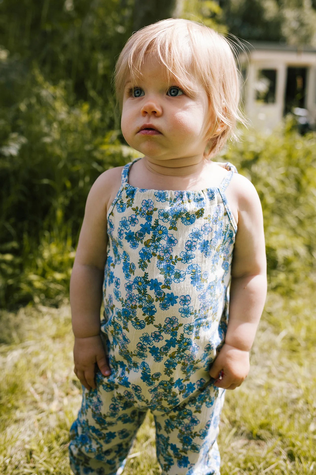 Gwen Sleeveless Suit